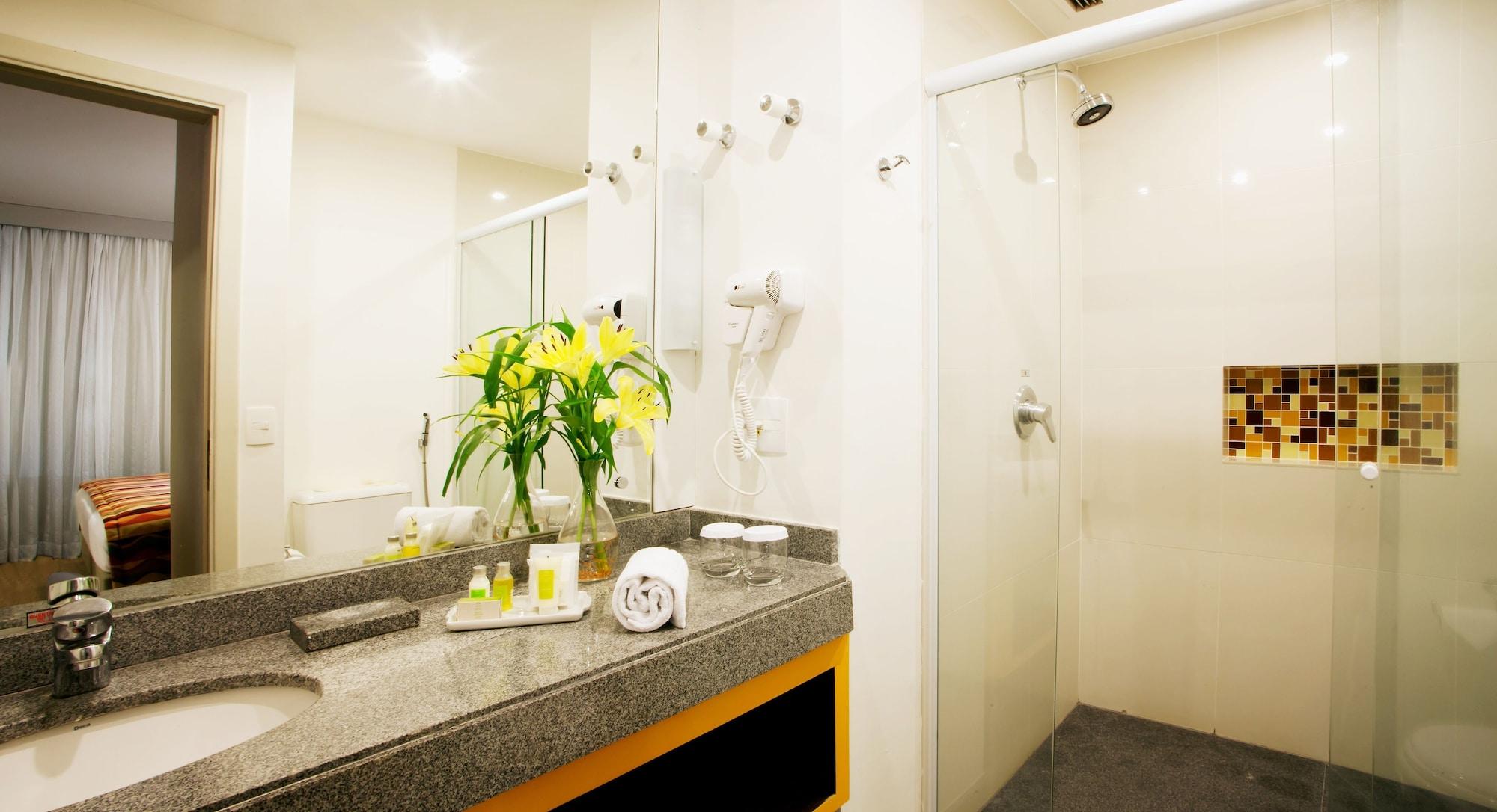 Quality Suites Alphaville Barueri Quarto foto