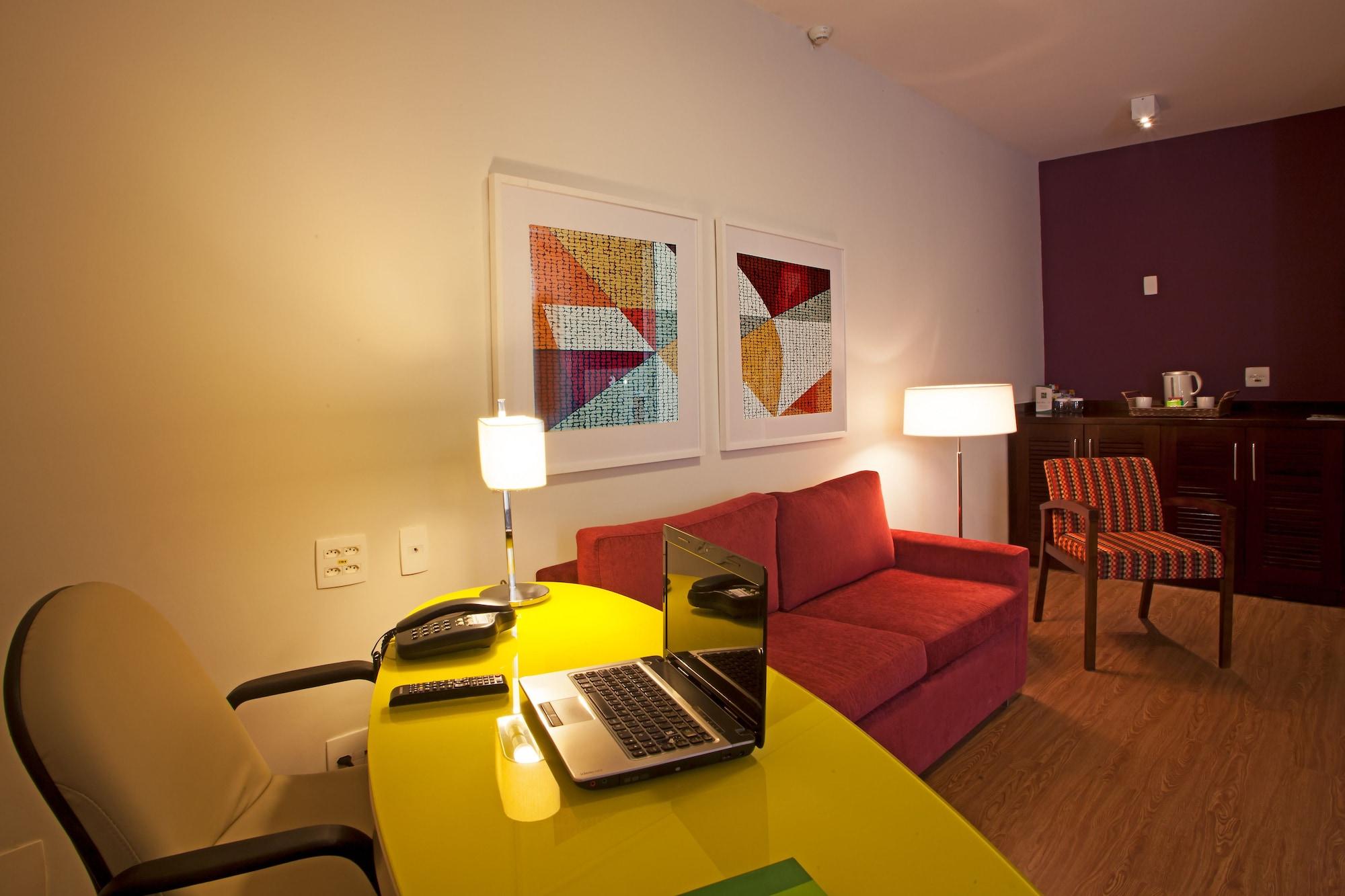Quality Suites Alphaville Barueri Exterior foto