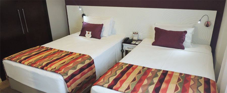 Quality Suites Alphaville Barueri Quarto foto