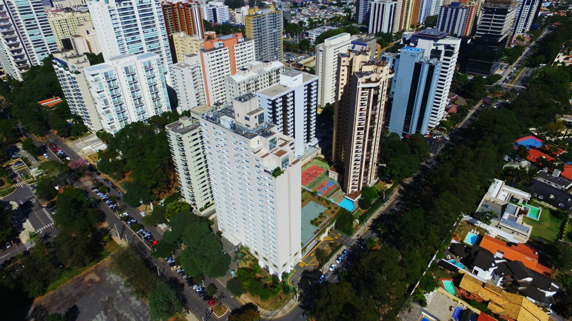 Quality Suites Alphaville Barueri Exterior foto